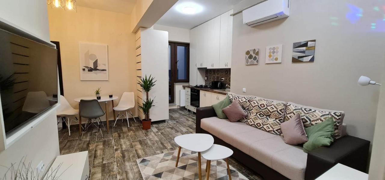 Designed Like Home Apartment Near Palas Mall Iasi Ngoại thất bức ảnh